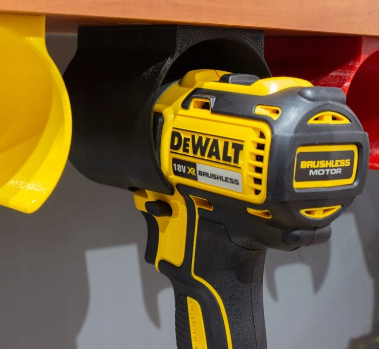Uniwersalny uchwyt na wkrętarki DeWALT czarny