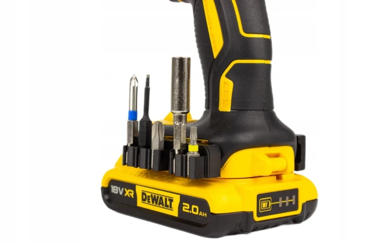 Uchwyt na bity do wiertarko - wkrętarki DEWALT XR 18V 20V gumowy + śrubka